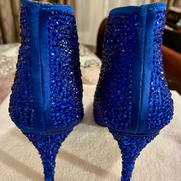 INC International Concepts Blue Sparkling Jeweled Heels-EUC Size 6M - Picture 4 of 6